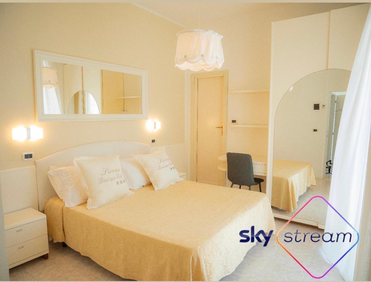Sirena Boutique Hotel Gabicce Mare Bagian luar foto