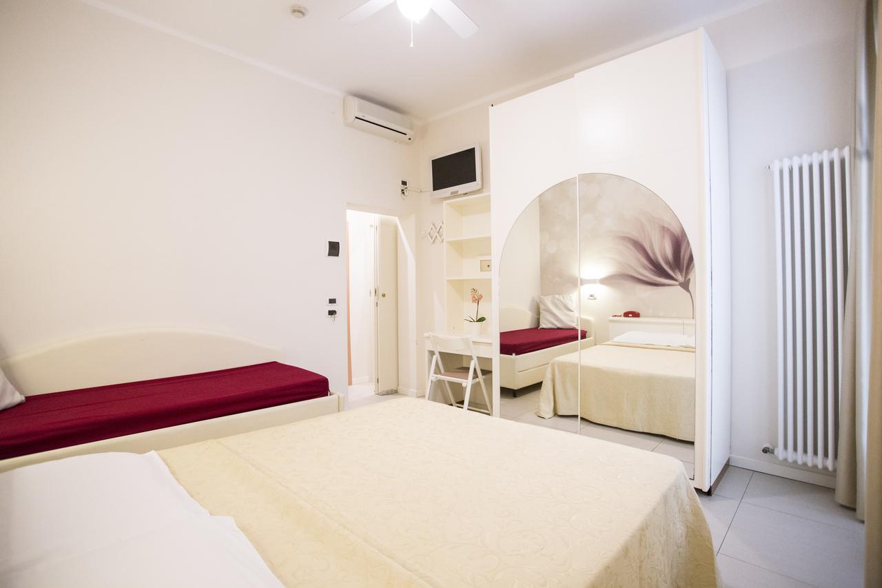 Sirena Boutique Hotel Gabicce Mare Bagian luar foto