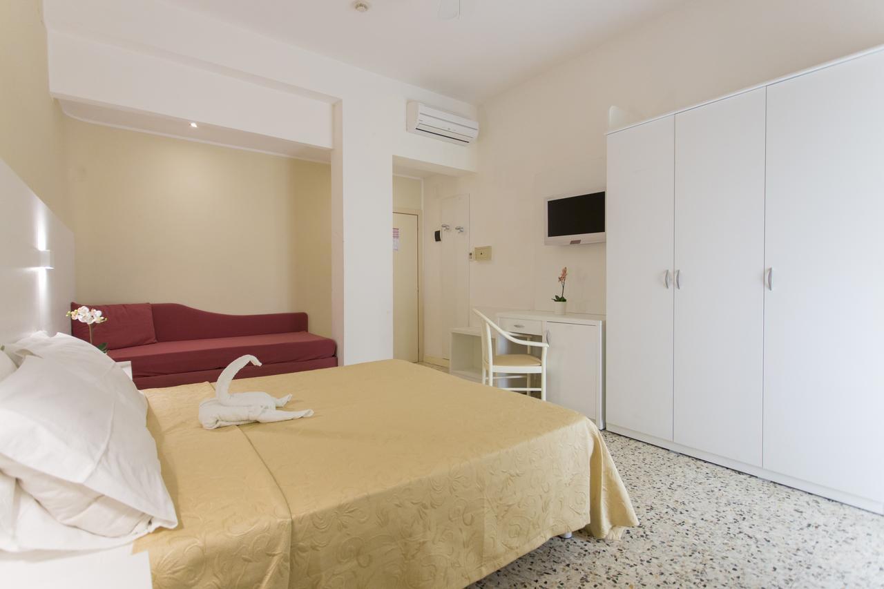 Sirena Boutique Hotel Gabicce Mare Bagian luar foto