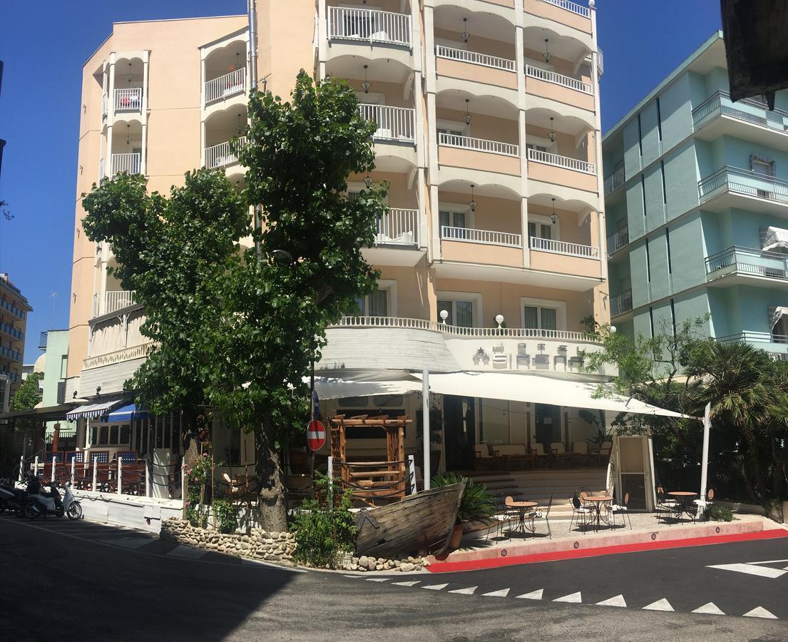 Sirena Boutique Hotel Gabicce Mare Bagian luar foto