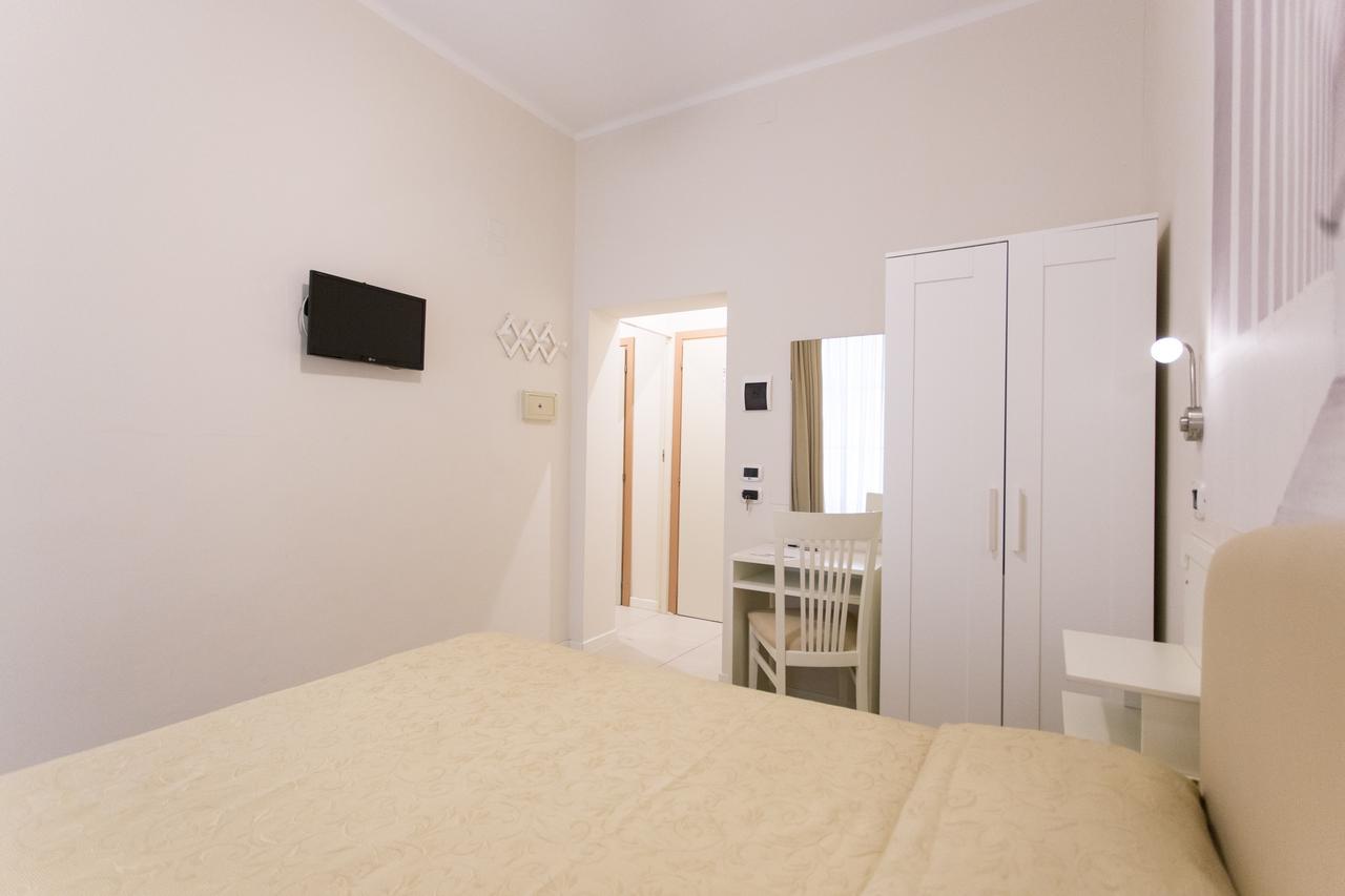 Sirena Boutique Hotel Gabicce Mare Bagian luar foto